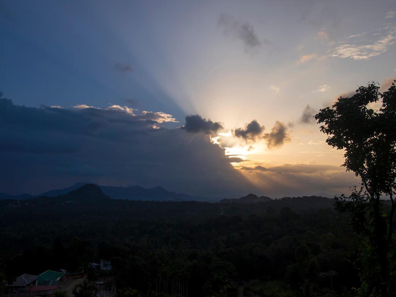 Edakkal Hermitage Resorts Ambalavayal Exterior foto